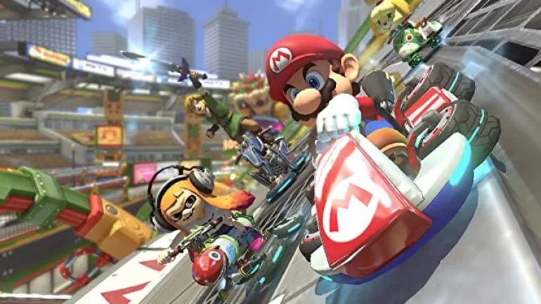 Switch w/ Mario Kart 8 (CIB) & 3M Online Membership - Nintendo Switch