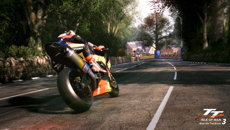 TT ISLE OF MAN RIDE ON THE EDGE 3 - PS4